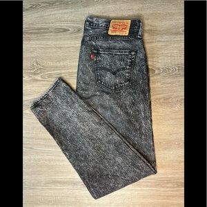 Acid Wash Levi’s